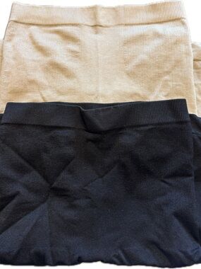 Warners Set of Two Large Spanx- Black and Beige